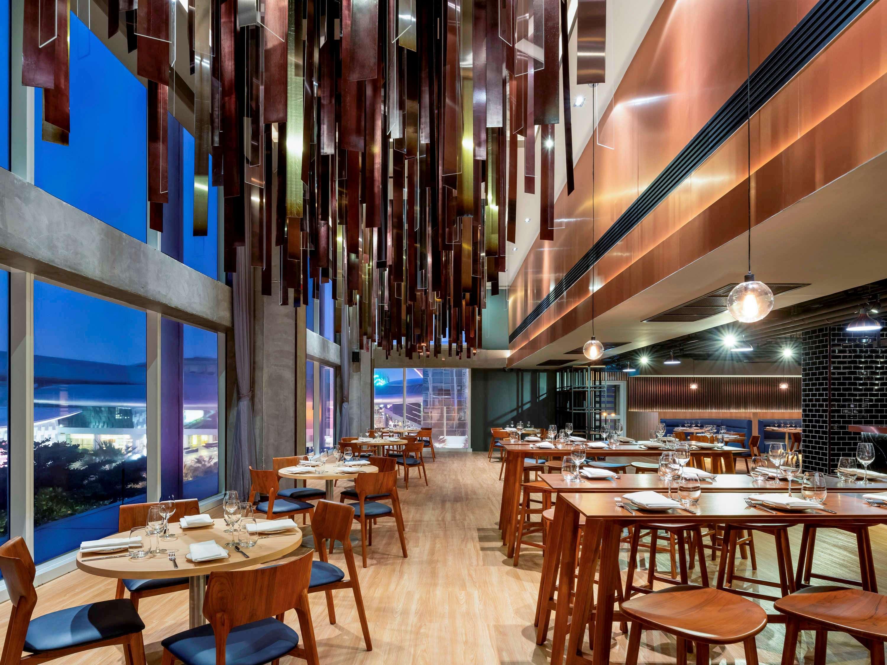 Novotel Bangkok Impact Нонтабури Екстериор снимка