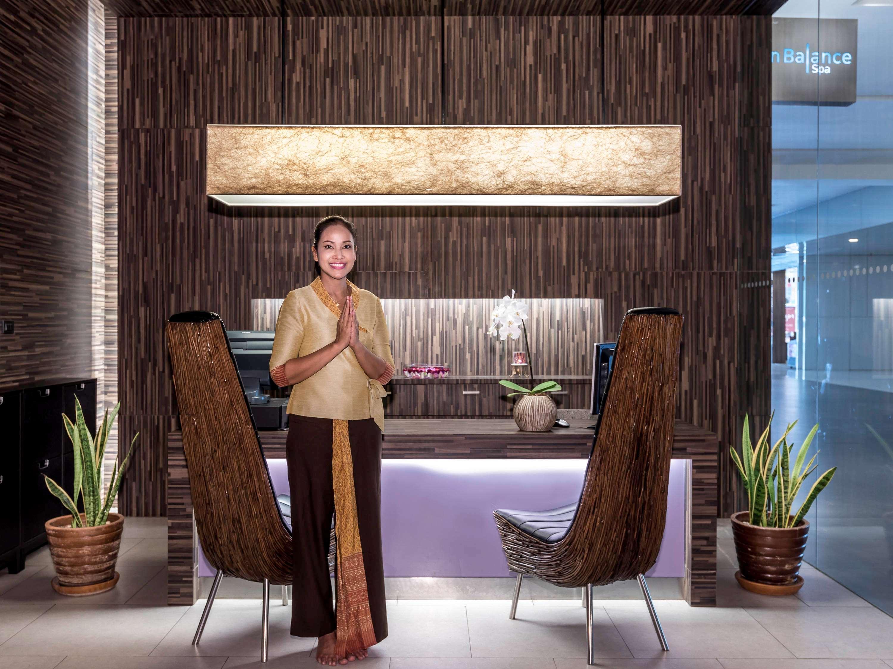 Novotel Bangkok Impact Нонтабури Екстериор снимка