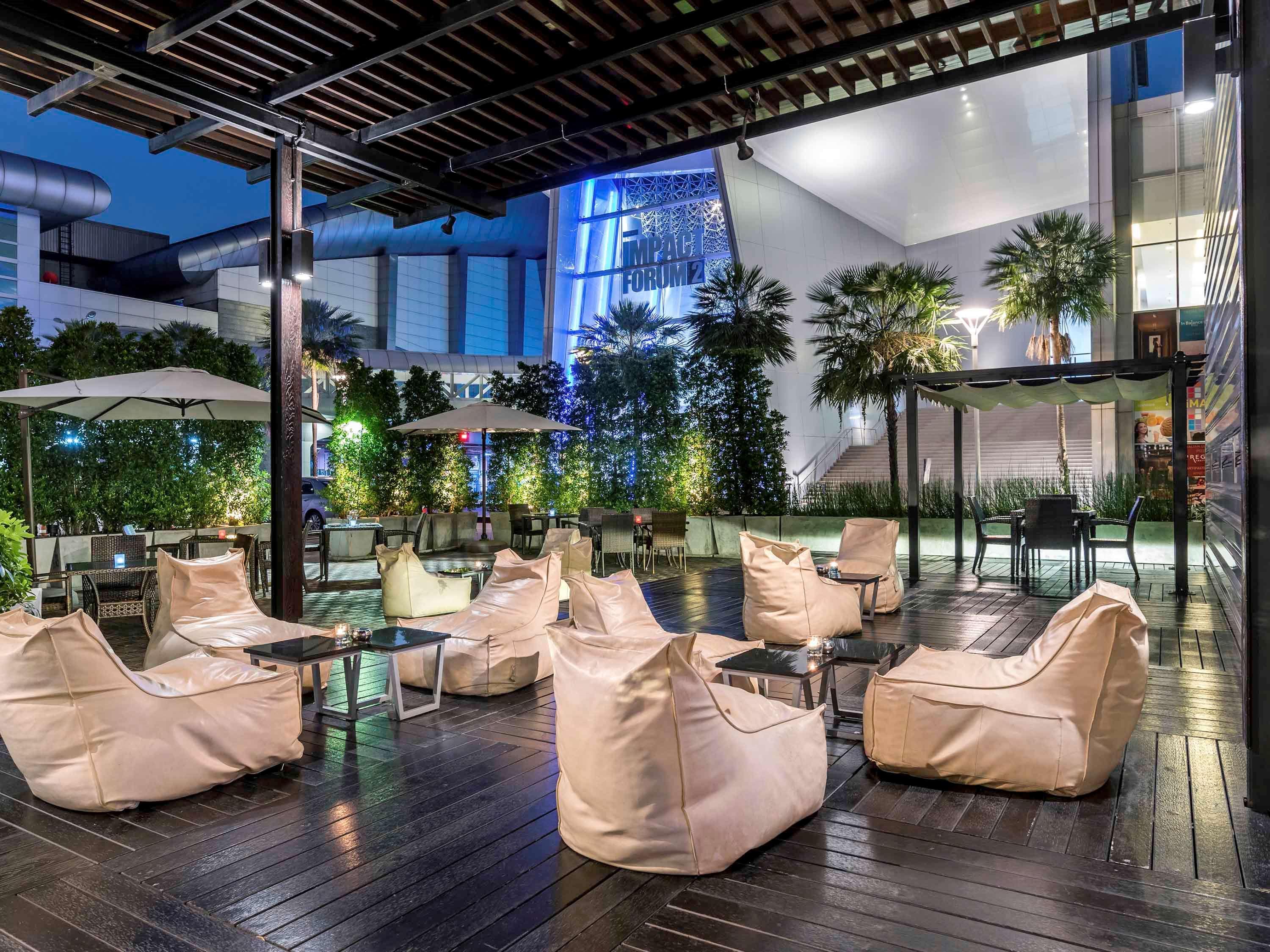 Novotel Bangkok Impact Нонтабури Екстериор снимка
