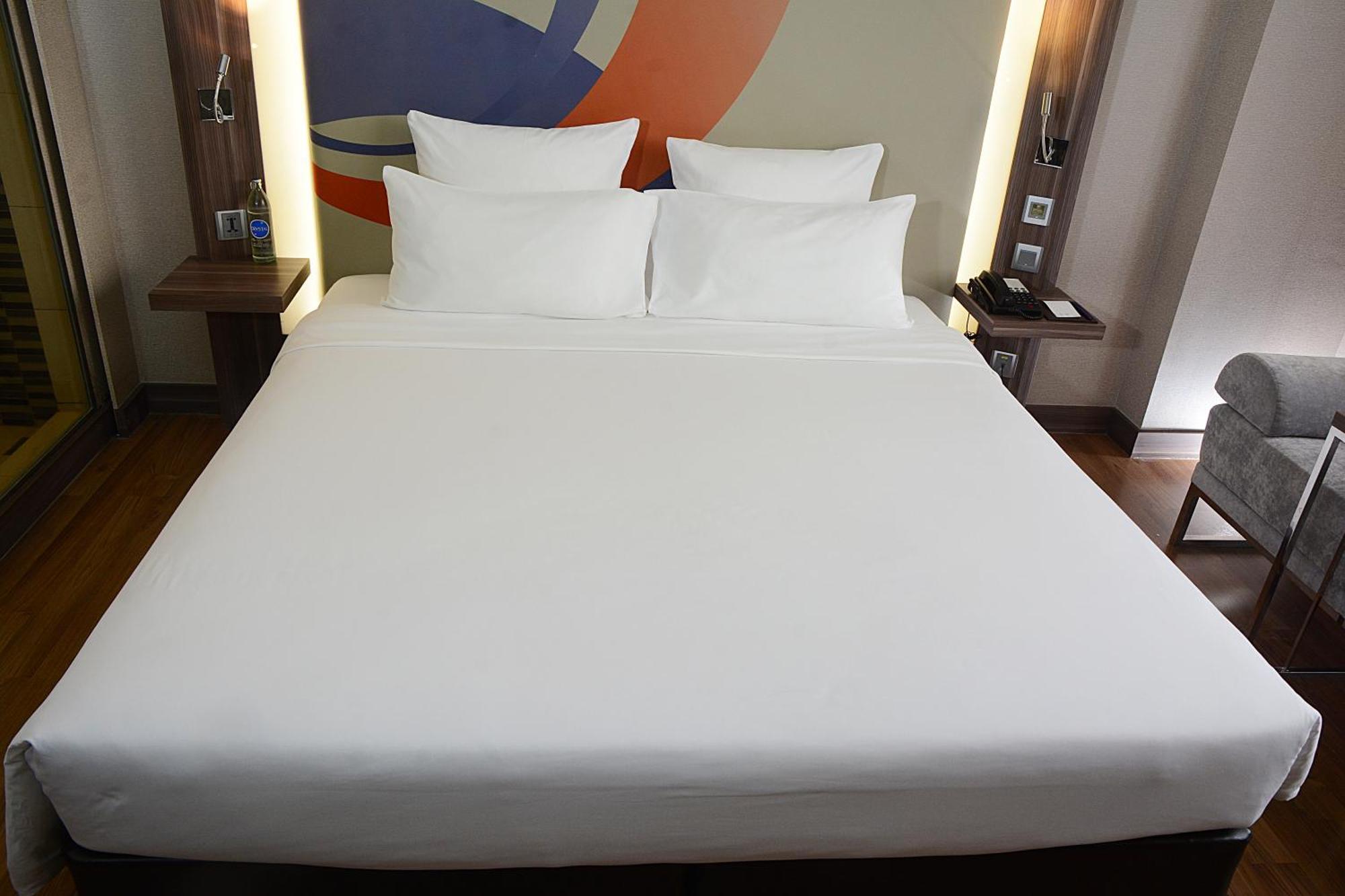 Novotel Bangkok Impact Нонтабури Стая снимка